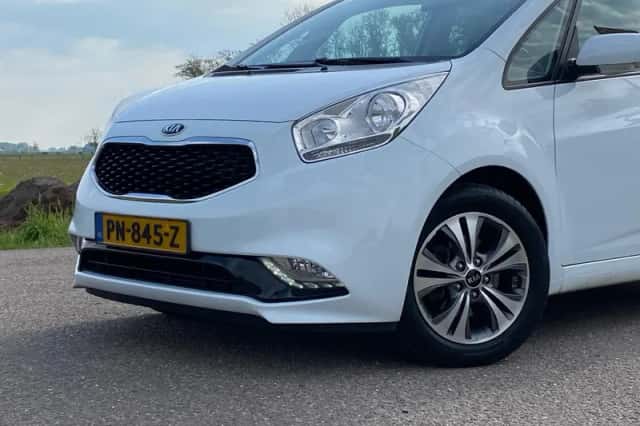 Kia Venga (2017) thumbnail 3