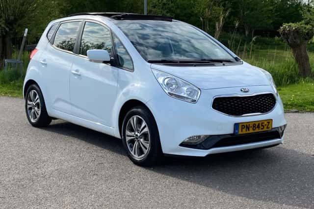 Kia Venga (2017) thumbnail 7