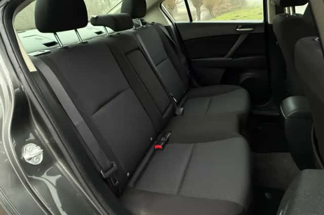 Mazda 3 (2011) thumbnail 12