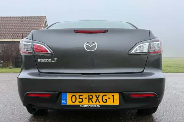 Mazda 3 (2011) thumbnail 22