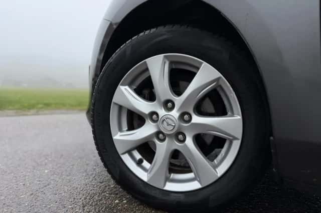Mazda 3 (2011) thumbnail 24