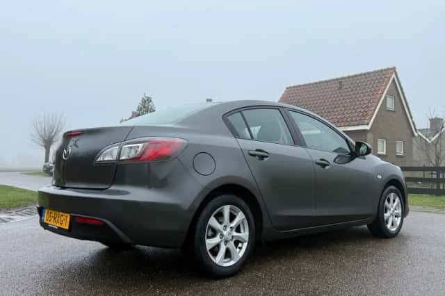 Mazda 3 (2011) thumbnail 29
