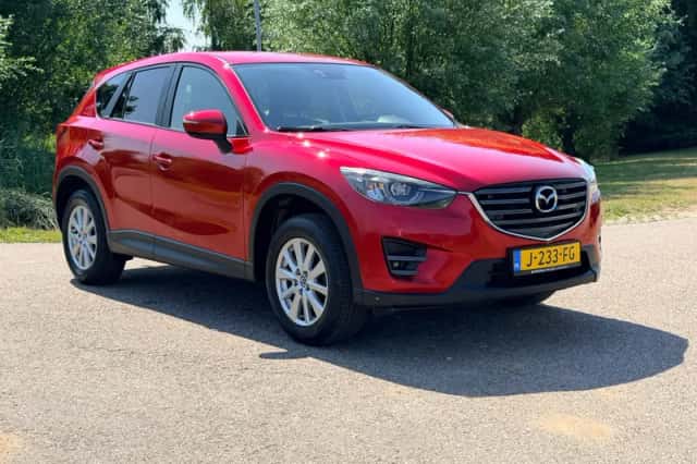 Mazda CX-5 (2016) thumbnail 5