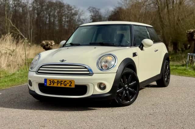 MINI Mini (2011)