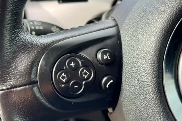 MINI Mini (2011) thumbnail 27