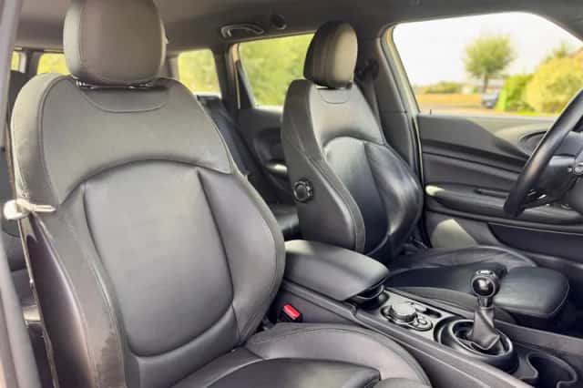 MINI Clubman (2016) thumbnail 12