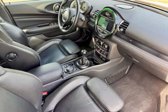 MINI Clubman (2016) thumbnail 14