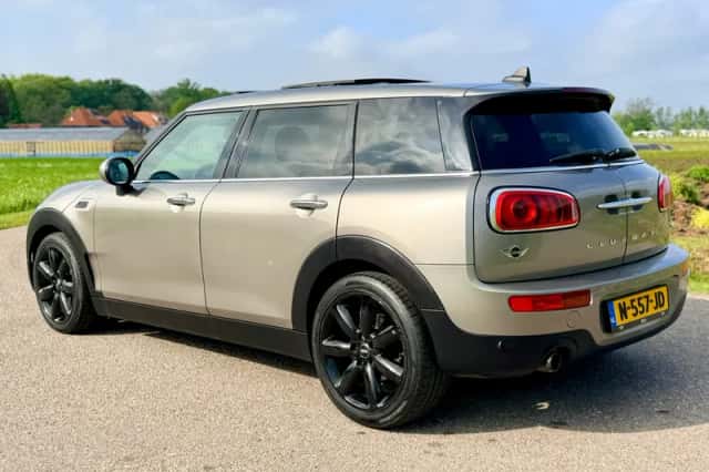 MINI Clubman (2016) thumbnail 14