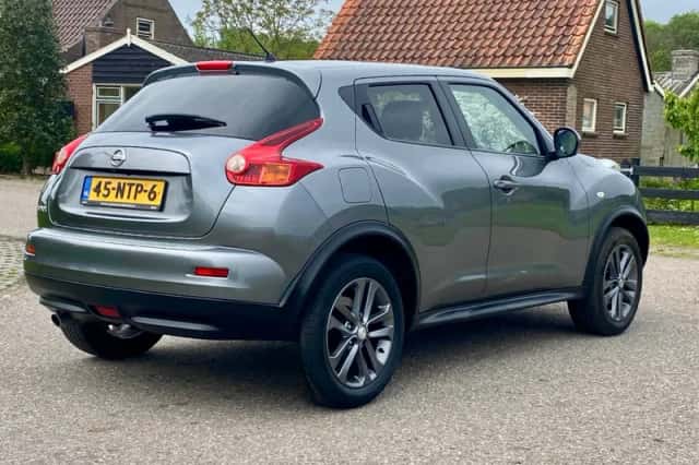 Nissan Juke (2010) thumbnail 11