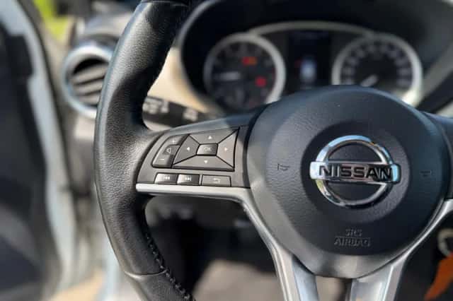 Nissan Micra (2018) thumbnail 14