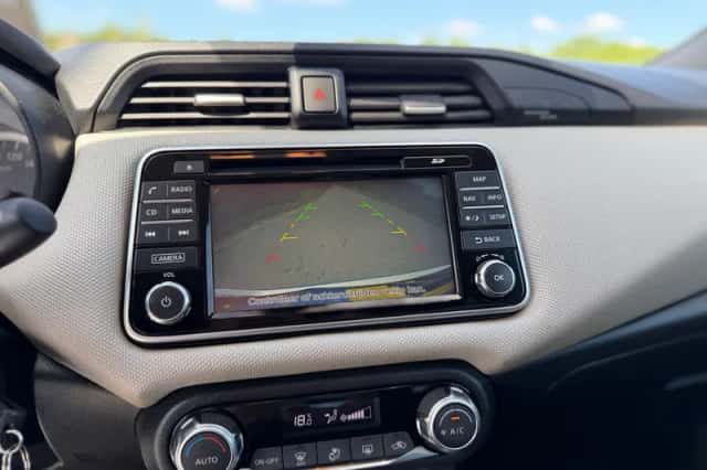 Nissan Micra (2018) thumbnail 8