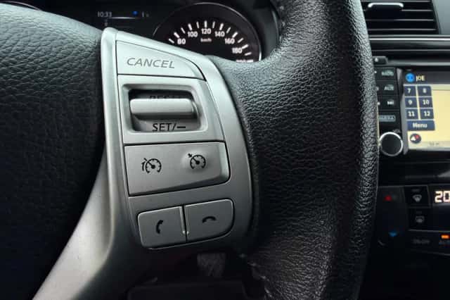 Nissan Pulsar (2015) thumbnail 17