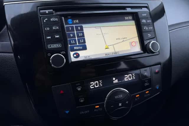 Nissan Pulsar (2015) thumbnail 5