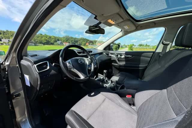 Nissan Qashqai (2017) thumbnail 14
