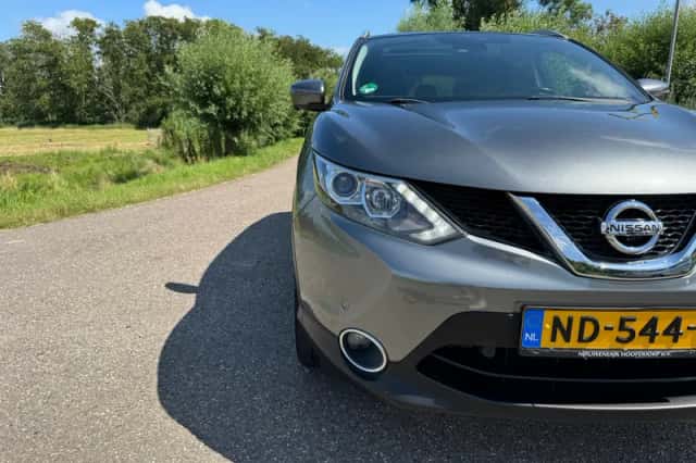 Nissan Qashqai (2017) thumbnail 5