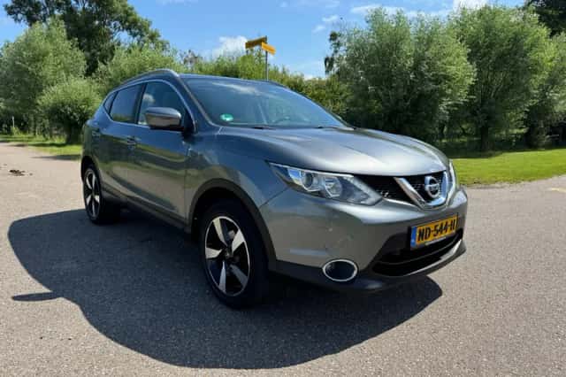 Nissan Qashqai (2017) thumbnail 6