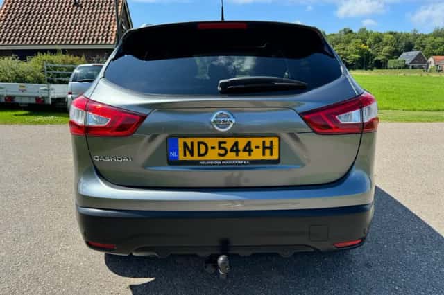 Nissan Qashqai (2017) thumbnail 9