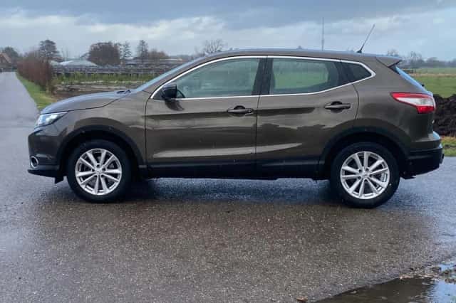 Nissan Qashqai (2015) thumbnail 17