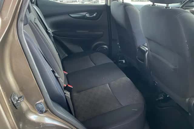 Nissan Qashqai (2015) thumbnail 20