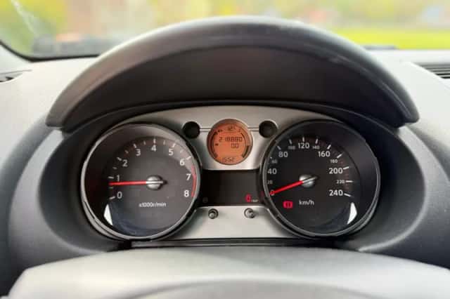 Nissan Qashqai (2008) thumbnail 13