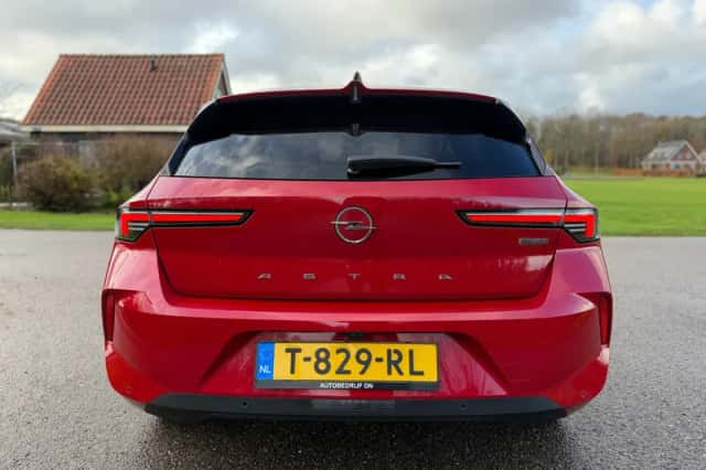 Opel Astra (2022) thumbnail 22