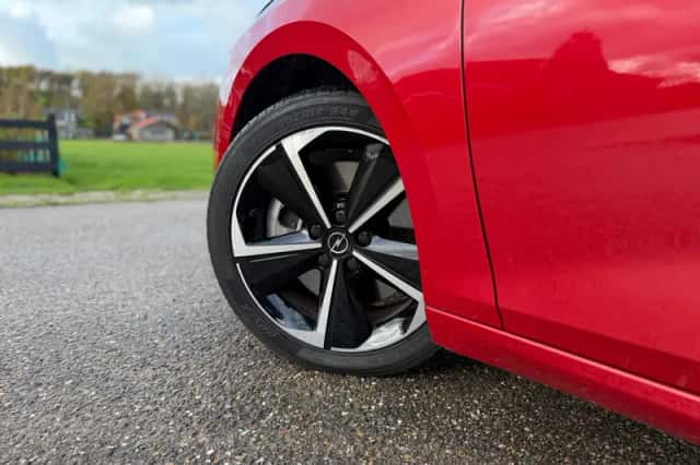 Opel Astra (2022) thumbnail 24