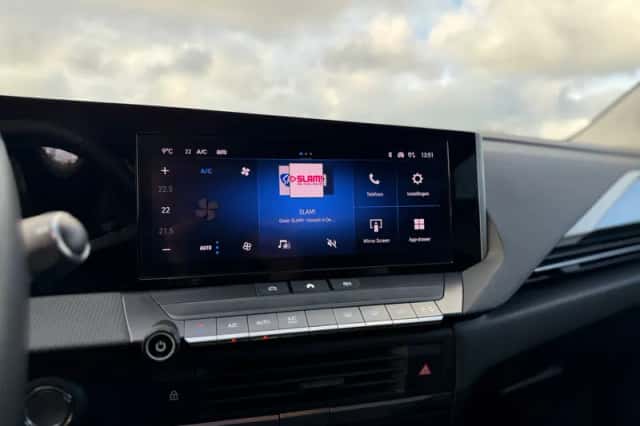 Opel Astra (2022) thumbnail 6