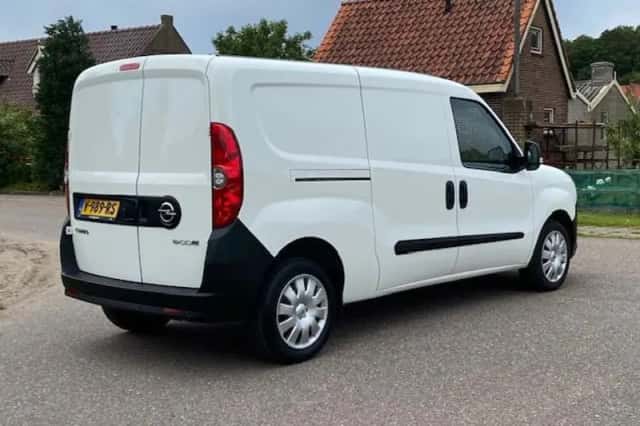 Opel Combo (2018) thumbnail 15
