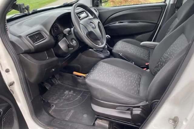 Opel Combo (2018) thumbnail 6