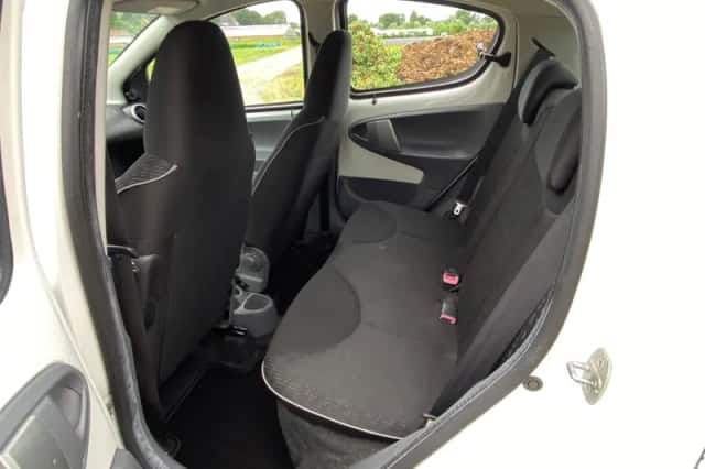 Peugeot 107 (2011) thumbnail 6