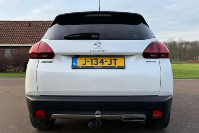 Peugeot 2008 (2019) thumbnail 20