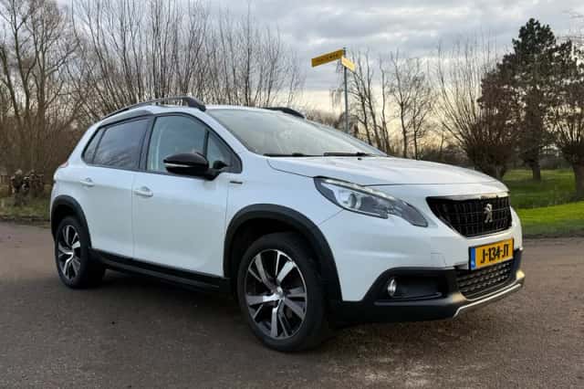 Peugeot 2008 (2019) thumbnail 35