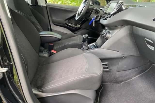 Peugeot 208 (2018) thumbnail 12