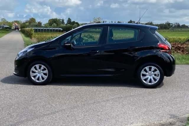 Peugeot 208 (2018) thumbnail 17