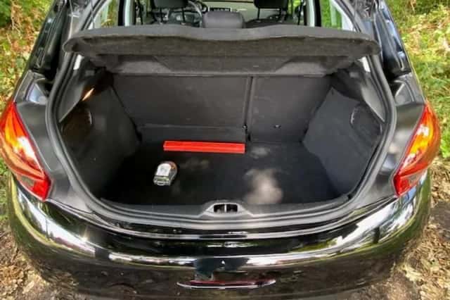 Peugeot 208 (2018) thumbnail 19