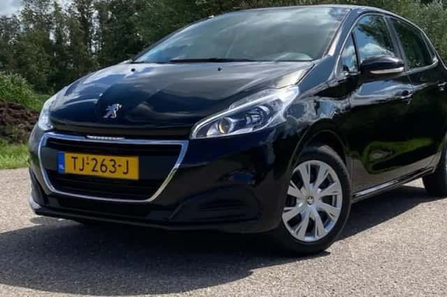 Peugeot 208 (2018) thumbnail 3