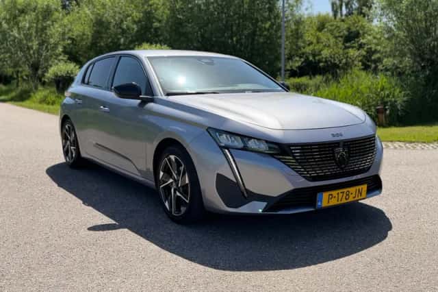 Peugeot 308 (2022) thumbnail 5