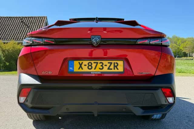 Peugeot 408 (2023) thumbnail 22