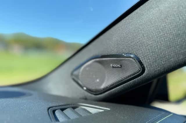 Peugeot 408 (2023) thumbnail 9