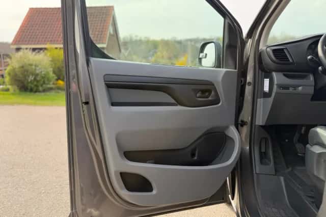Peugeot Expert (2019) thumbnail 11