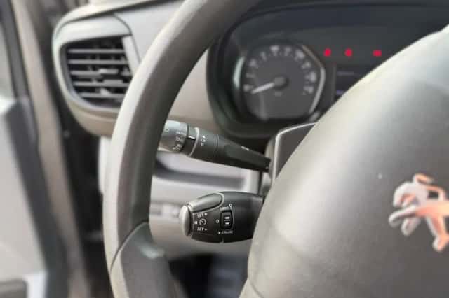 Peugeot Expert (2019) thumbnail 14