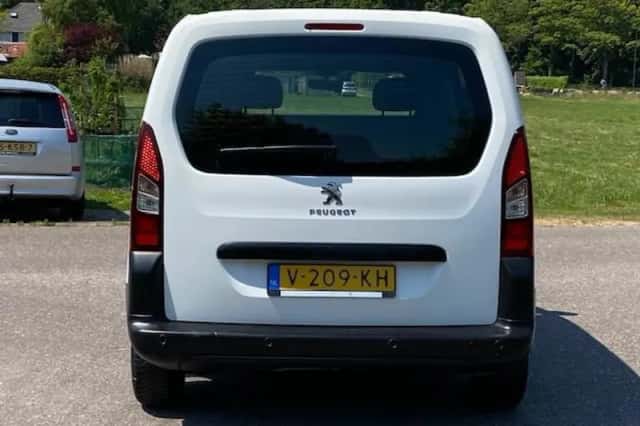 Peugeot Partner (2018) thumbnail 13
