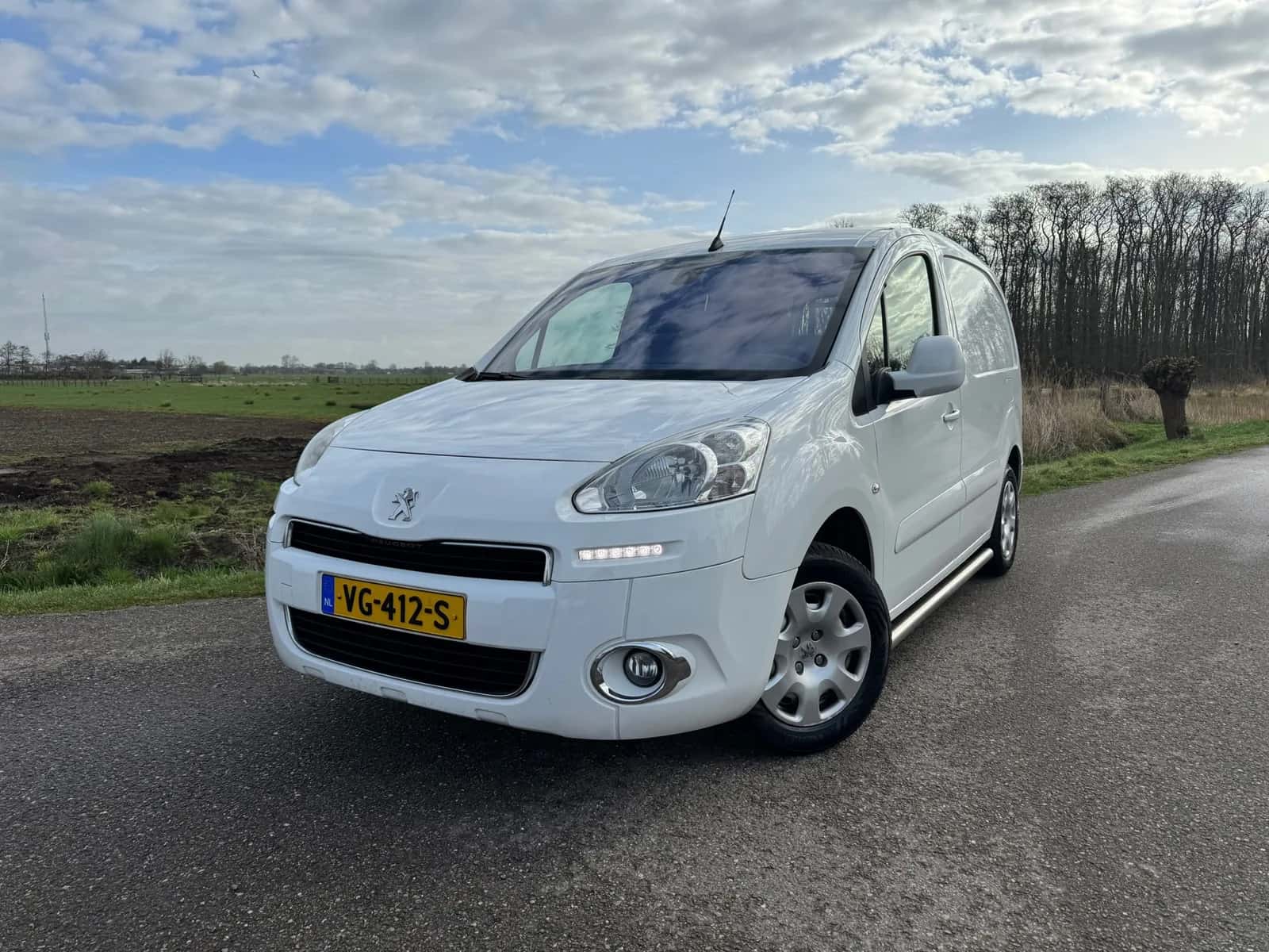 Peugeot Partner (2013) — foto 1