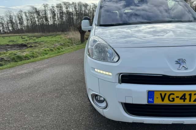 Peugeot Partner (2013) thumbnail 10