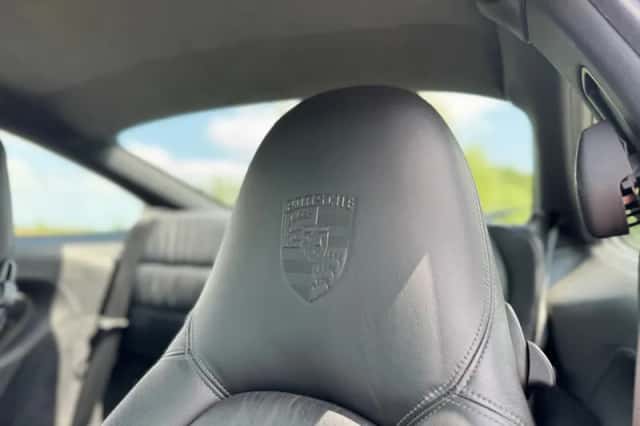 Porsche 911 (2001) thumbnail 32