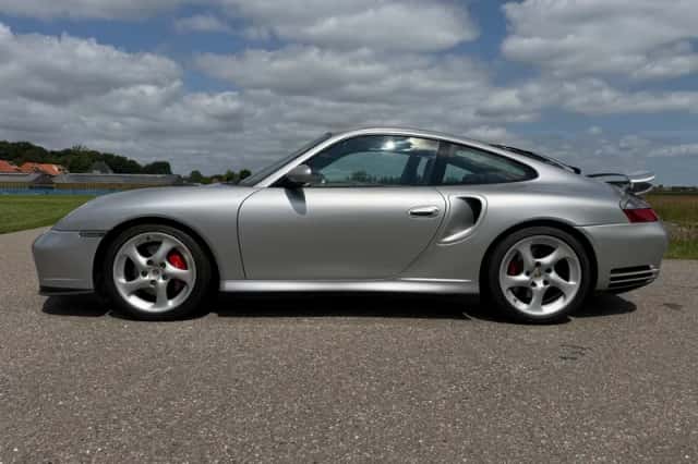 Porsche 911 (2001) thumbnail 10