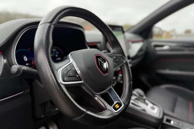 Renault Arkana (2021) thumbnail 18
