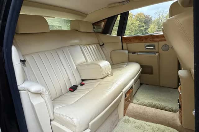 Rolls-Royce Phantom (2005) thumbnail 23