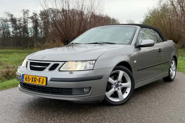 Saab 9-3 (2004) thumbnail 2