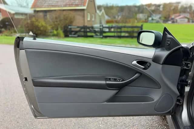 Saab 9-3 (2004) thumbnail 18